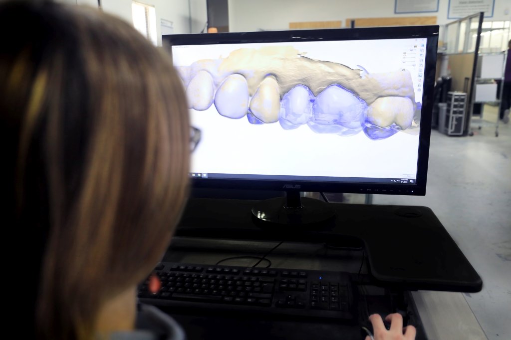 Team Solutions Dental Lab