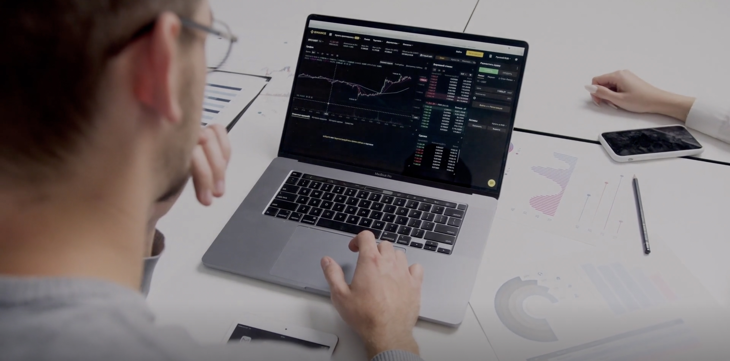 Hourly by AMS: Drastically simplifying hourly worker hiring