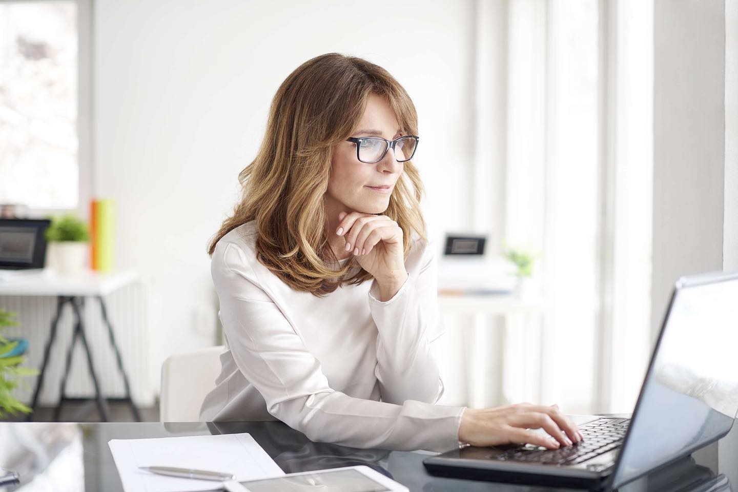 Editor World: Writing, Editing, & Proofreading Services