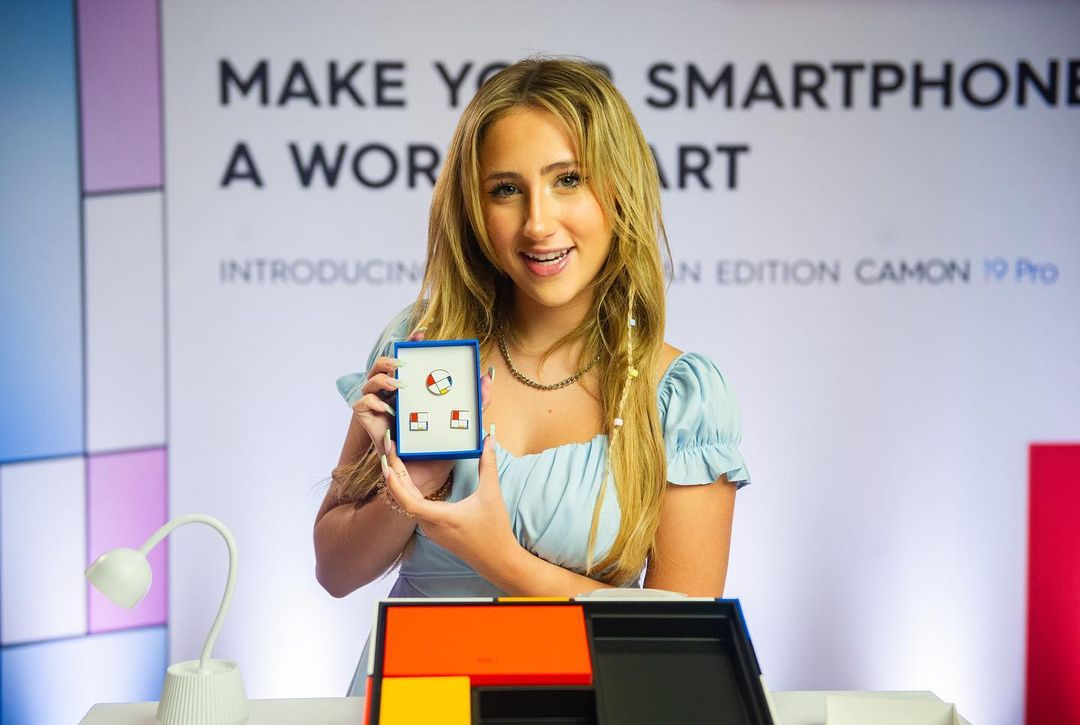 IZEA and TECNO - CAMON 19 Pro Mondrian Edition Launch
