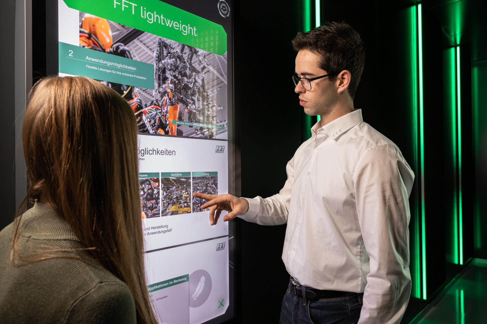 Interactive B2B Showroom for FFT Production Systems