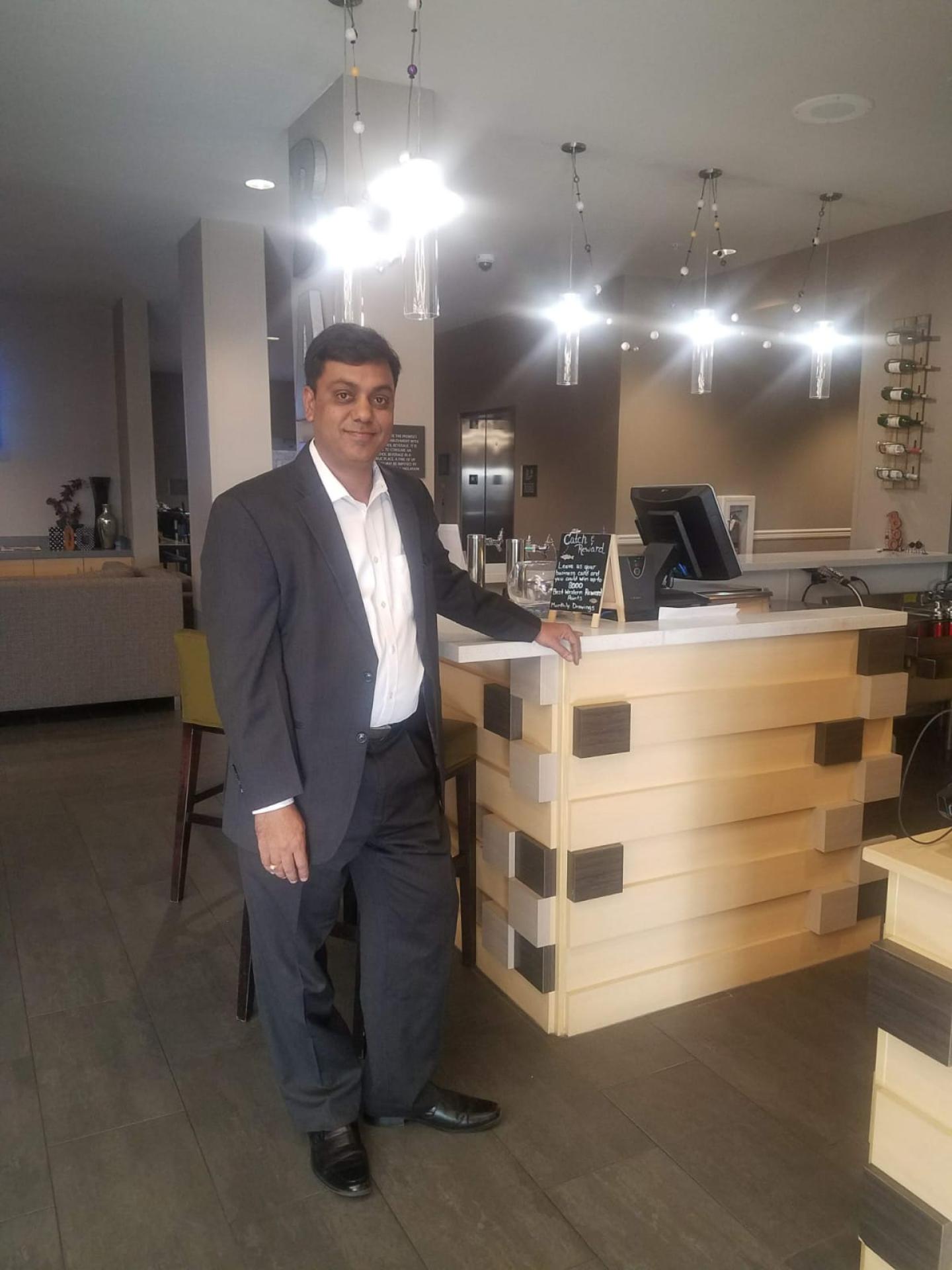 Srinivas V (Sri)