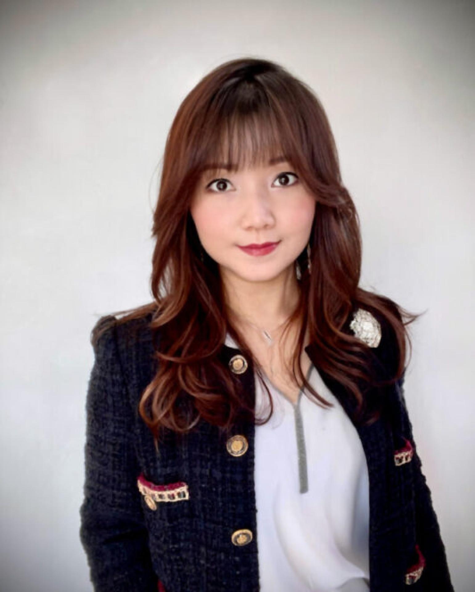 Female Entrepreneur - ecommerce