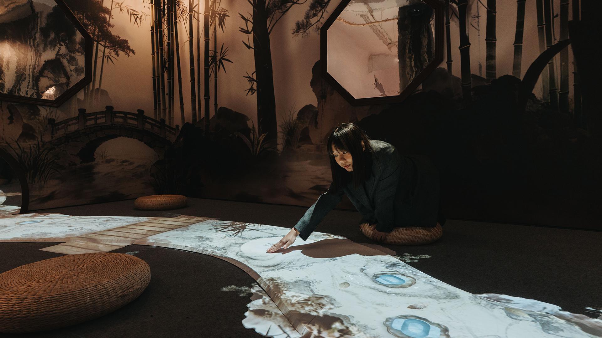 Through the City Scroll: Digital Exhibition
