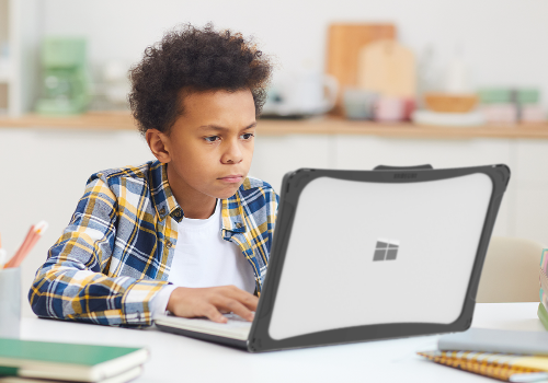 2023 TITAN Business Winner - iBenzer 