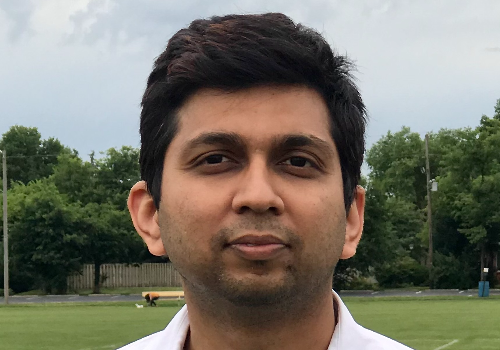 Specialist in Advanced Data Solutions and Cloud Strategy