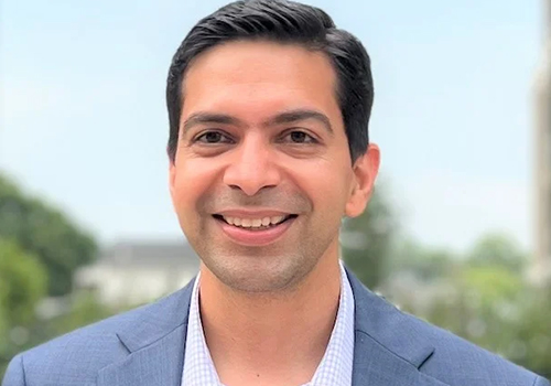 2024 TITAN Business Winner - Global Expert in Information Technology Program Management