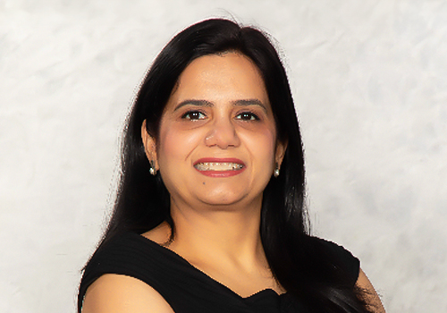 Innovative Leadership in Data Analytics and Agile Transformation